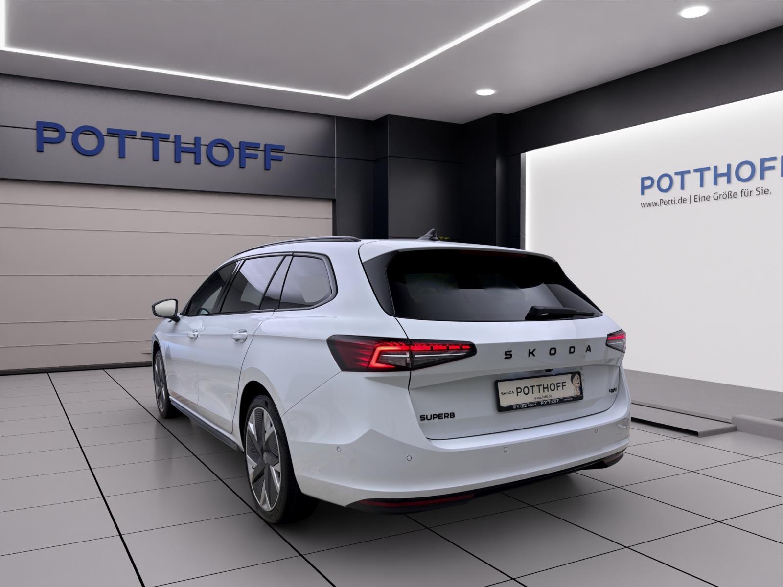 Bild 1: Skoda Superb COMBI SPORTLINE 4X4 AHK PANO STANDH 19 NAV+ ASSISTENZ+ CANTON