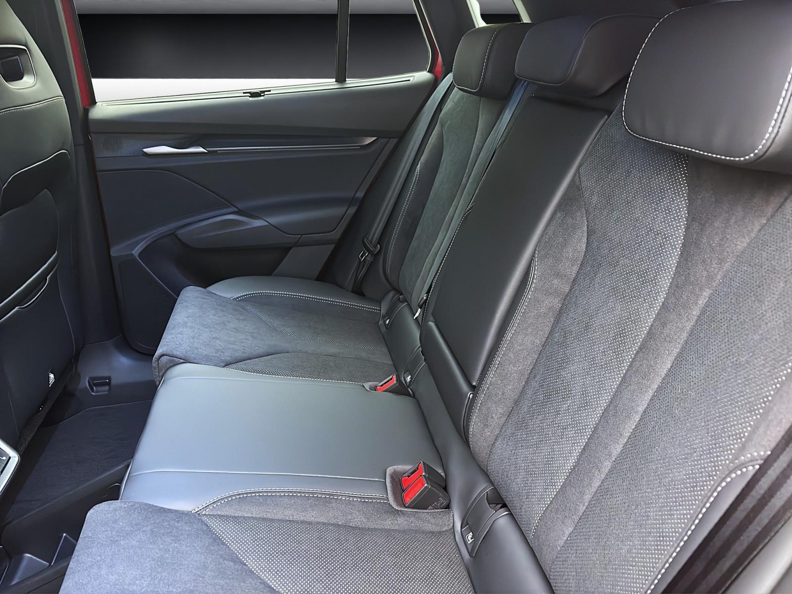 Bild 13: Skoda Elroq 60 SPORTLINE ADVANCED pACC 360° 20 HEAD-UP WINTER