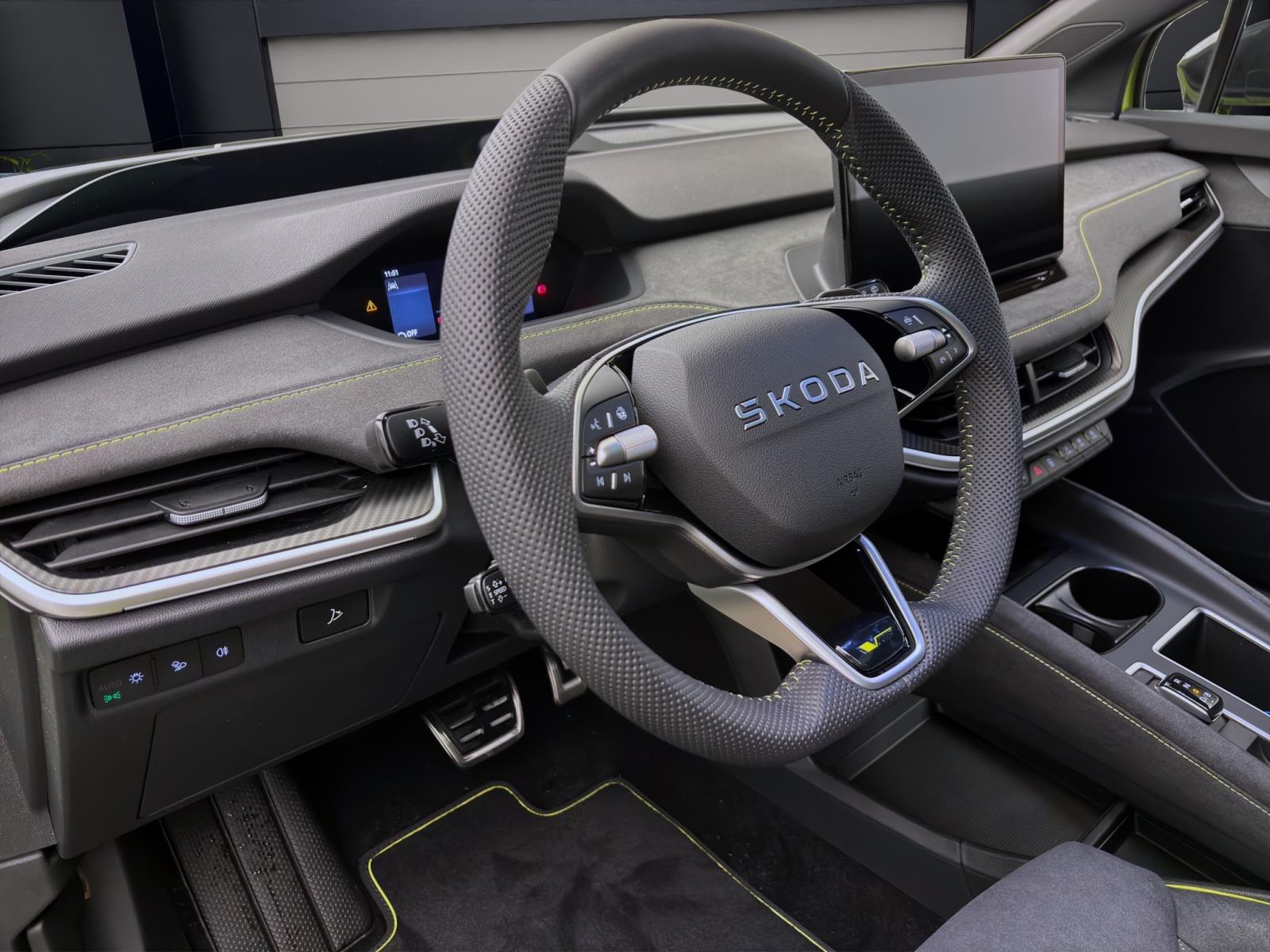 Bild 12: Skoda ENYAQ iV RS 4X4 MAXX PANO 360° HEAD-UP CANTON