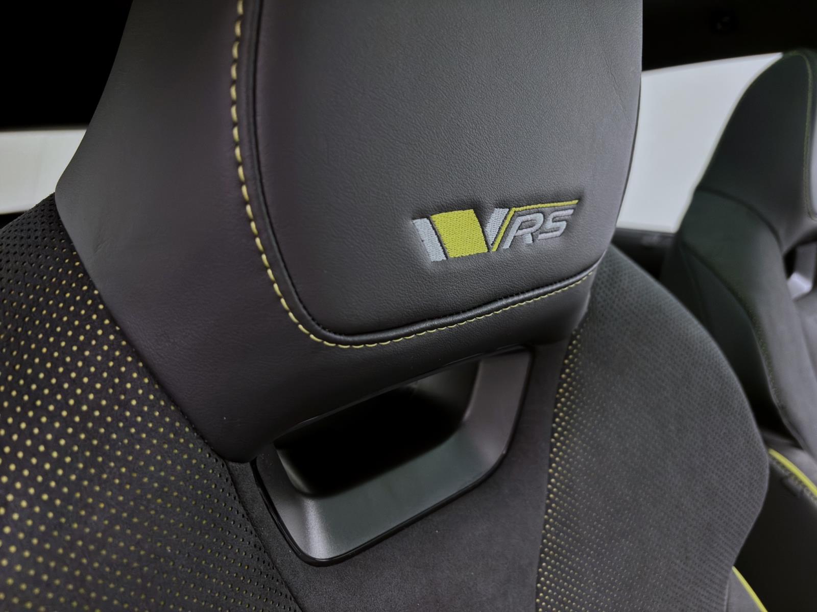 Bild 17: Skoda ENYAQ iV RS 4X4 MAXX PANO 360° HEAD-UP CANTON