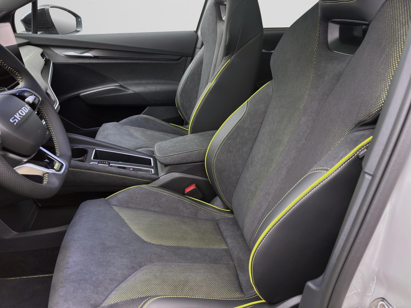 Bild 8: Skoda ENYAQ iV RS 4X4 MAXX PANO 360° pACC HEAD-UP CANTON