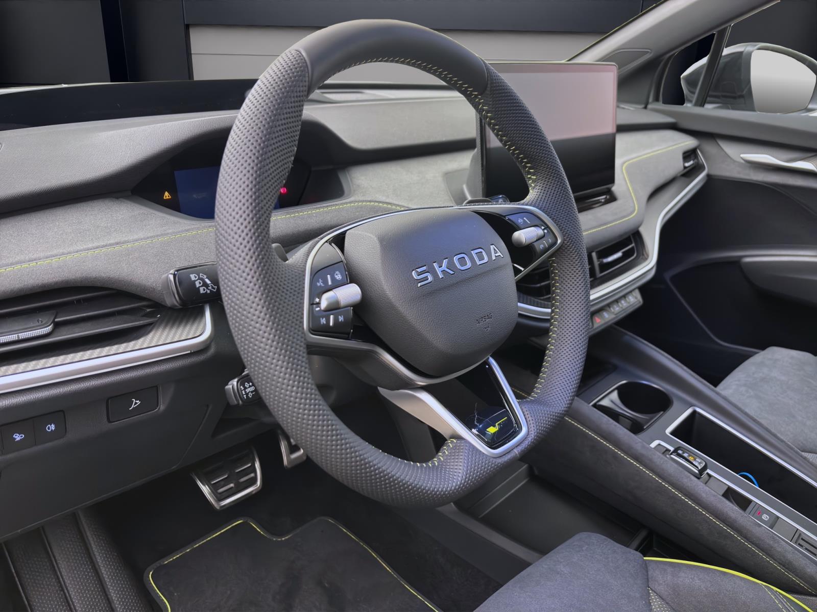 Bild 12: Skoda ENYAQ iV RS 4X4 MAXX PANO 360° pACC HEAD-UP CANTON