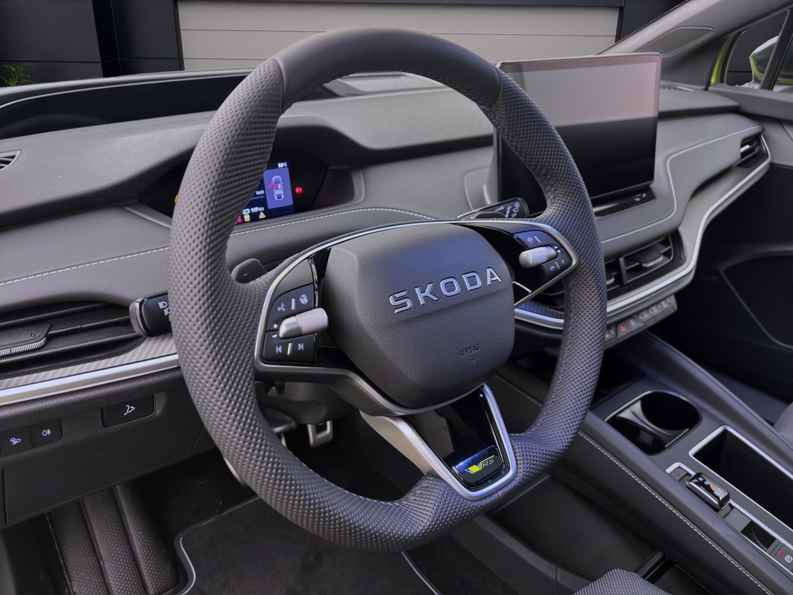 Bild 10: Skoda ENYAQ iV RS 4X4 MAXX AHK PANO 21 360° HEAD-UP CANTON