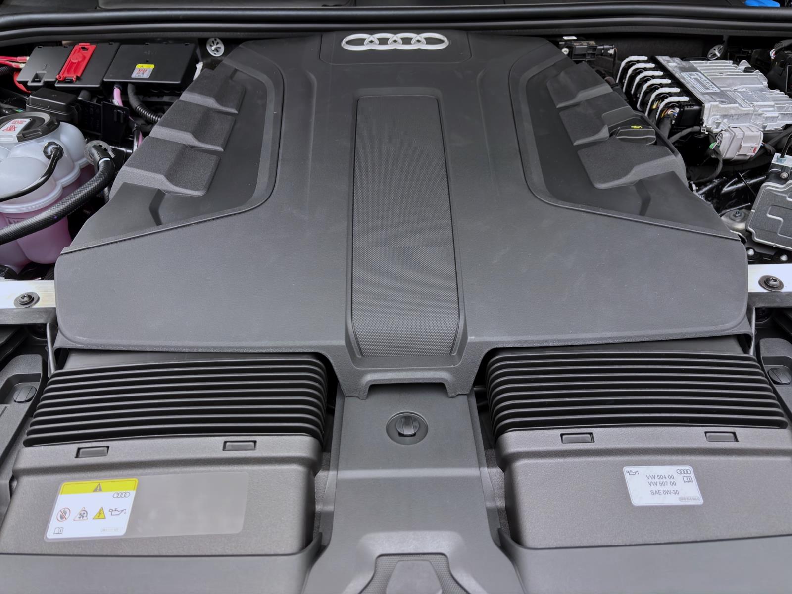 Bild 17: Audi Q7 SUV TDI Q S LINE AHK PANO SLINE HEAD-UP