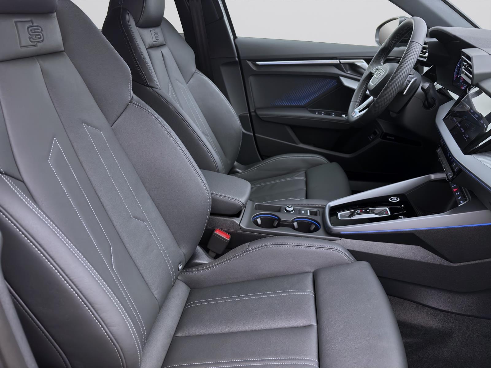 Bild 14: Audi A3 Sportback S line TFSI 110(150) kW(PS) S tronic