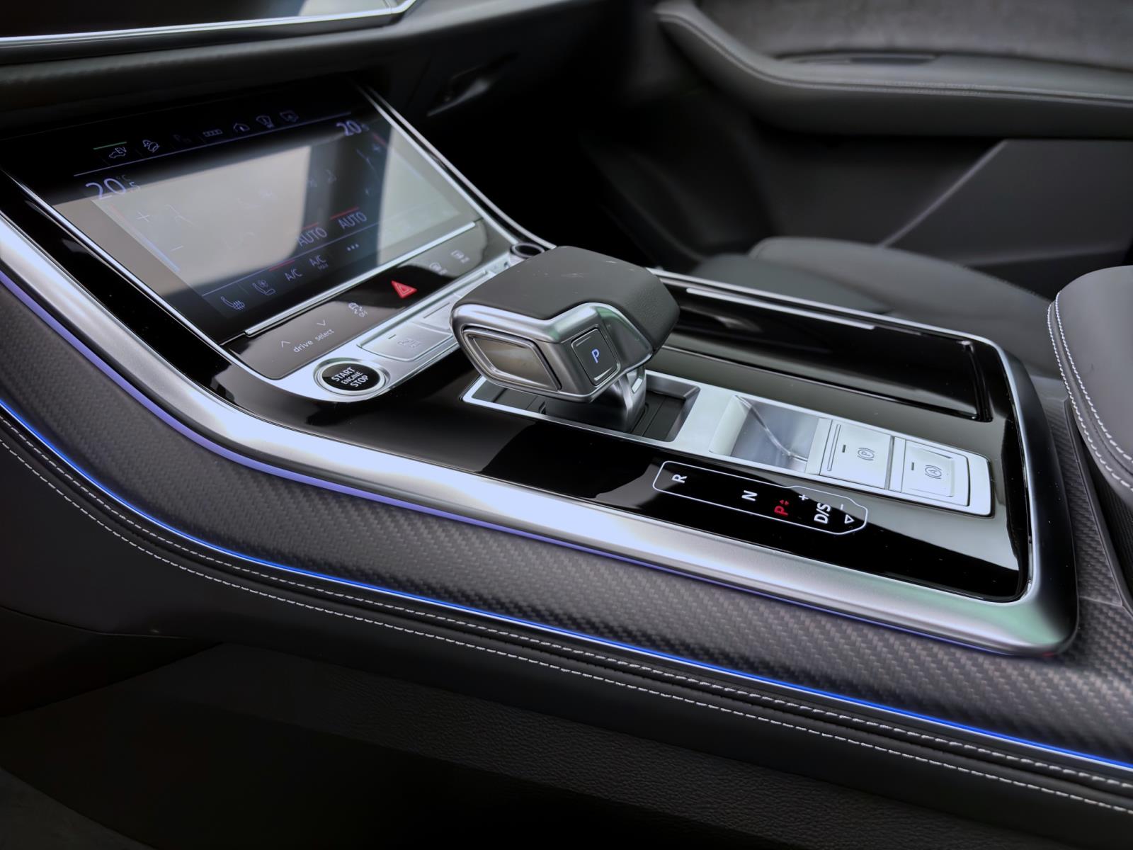 Bild 12: Audi Q7 SUV S line TFSI e quattro 360 kW