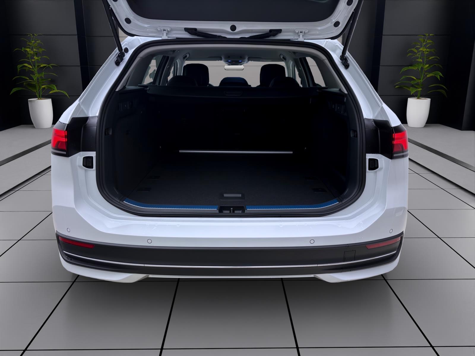 Bild 3: Volkswagen Passat Variant 1.5 eTSI DSG BUSINESS NAVI KLIMA SHZG AHK