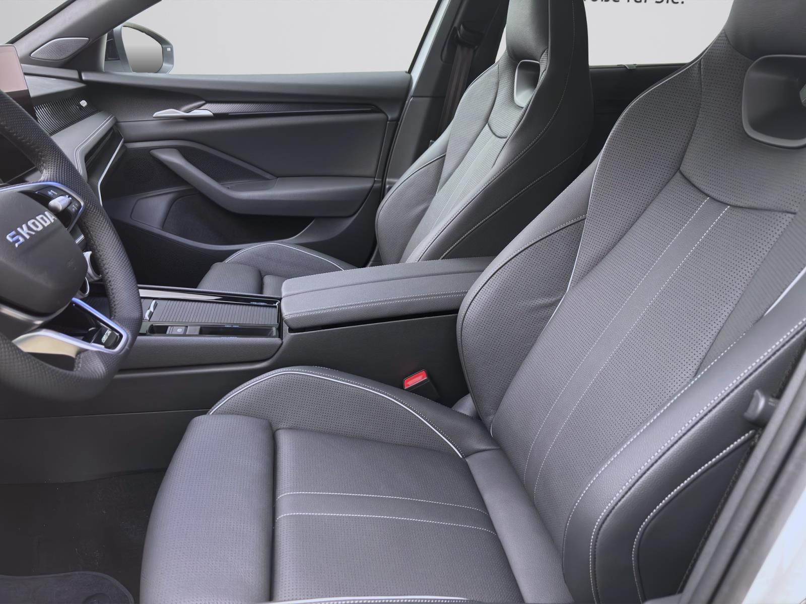 Bild 8: Skoda Superb COMBI SPORTLINE 4X4 AHK STANDH NAV 360° HEAD-UP CANTON