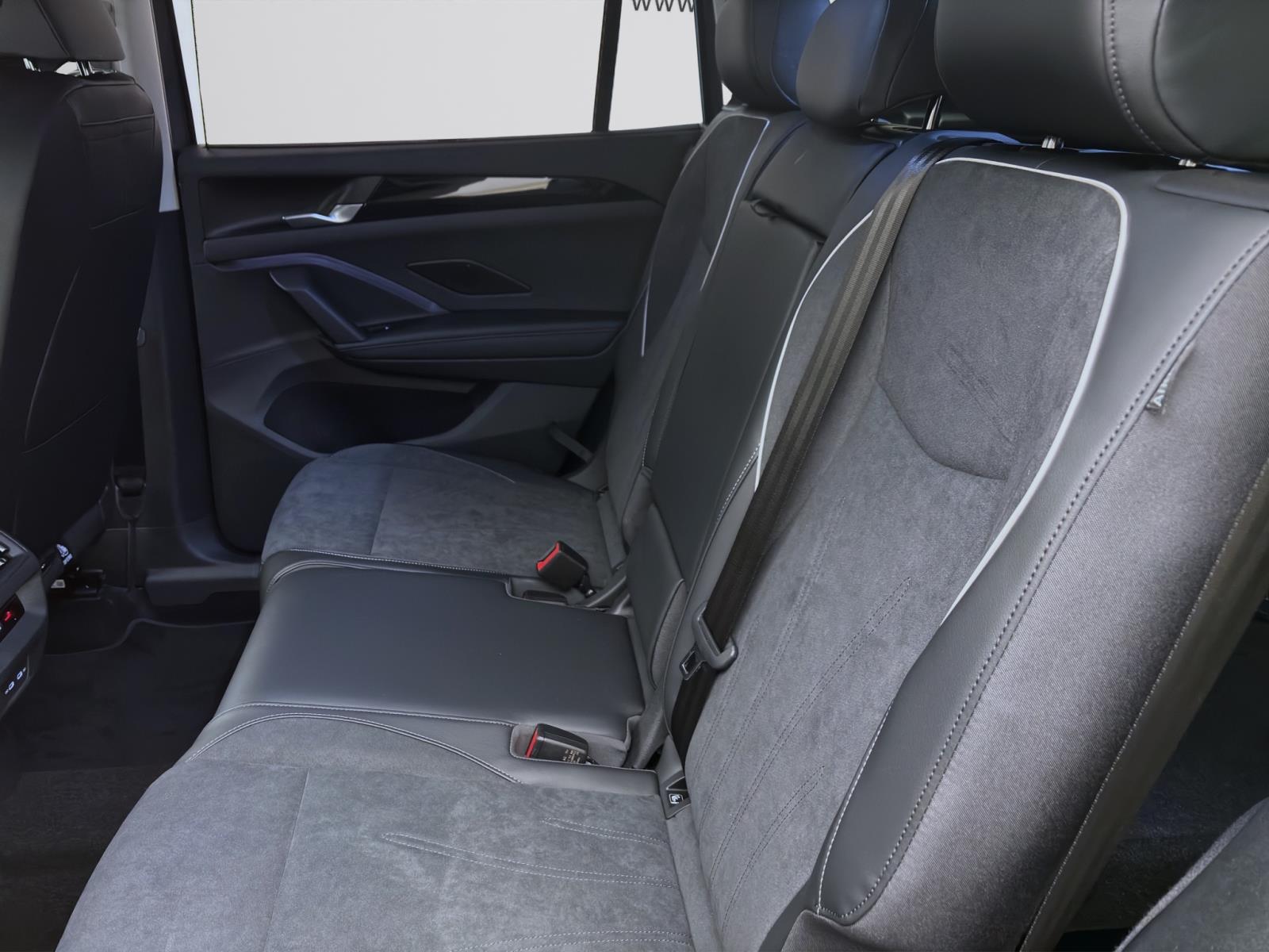 Bild 13: Volkswagen Tayron 2.0 TDI DSG ELEGANCE KAMERA NAVI ERGO AHK