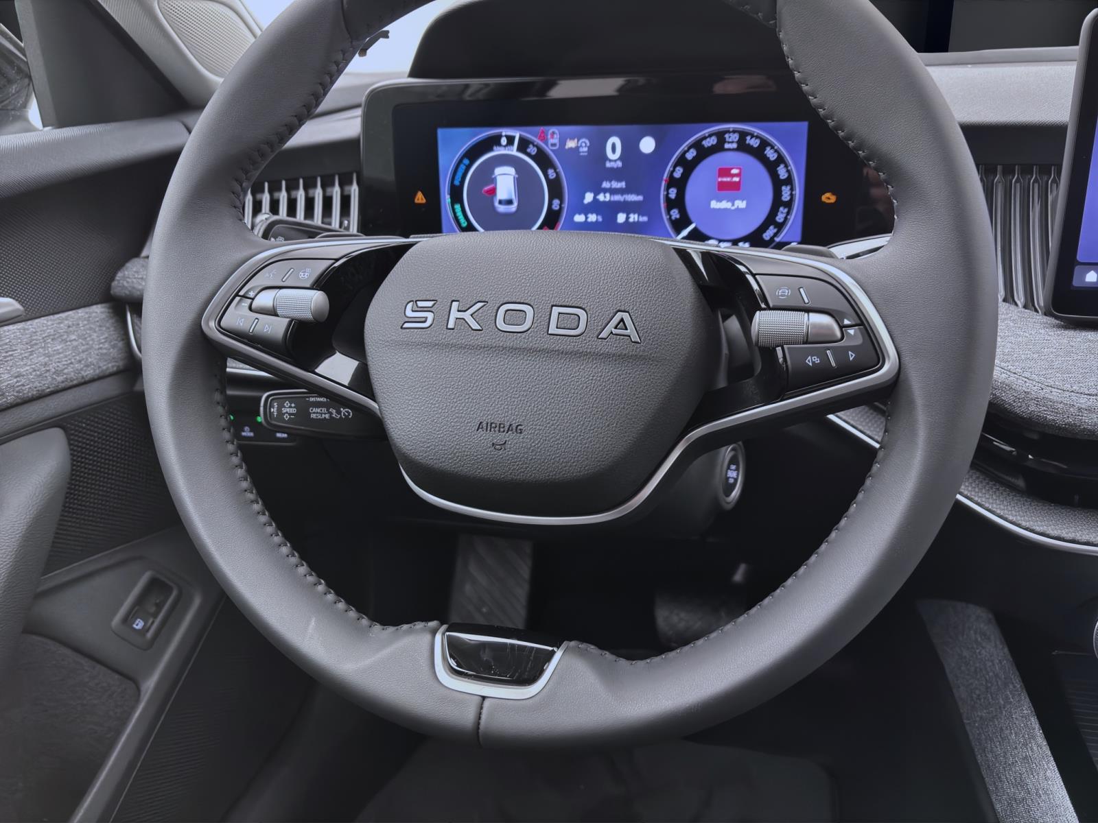 Bild 11: Skoda Superb COMBI iV SELECTION DSG KAM LED SHZ 17 SMARTLINK SPURW.