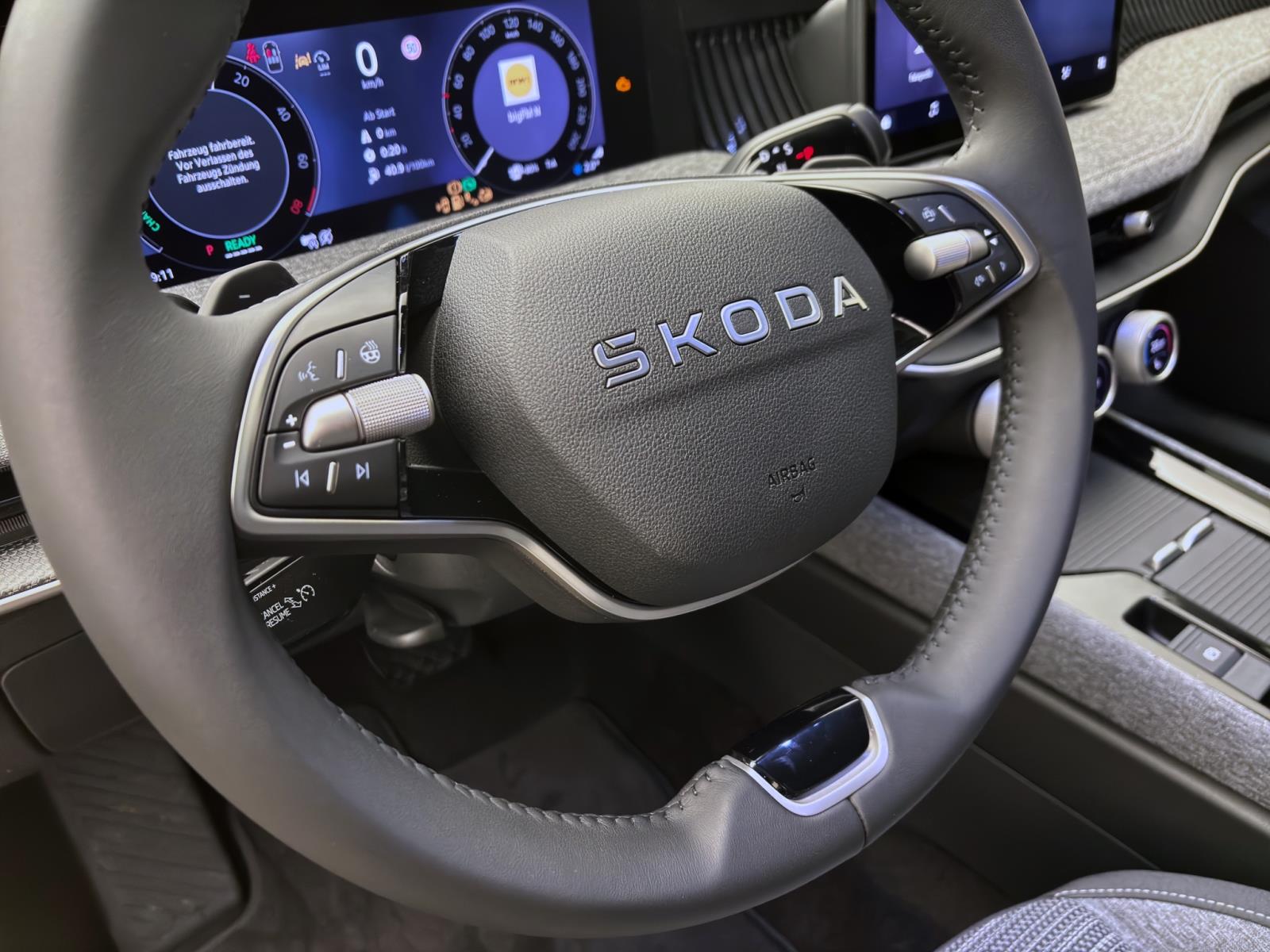 Bild 17: Skoda Superb COMBI iV SELECTION DSG KAM LED SHZ 17 SMARTLINK SPURW.
