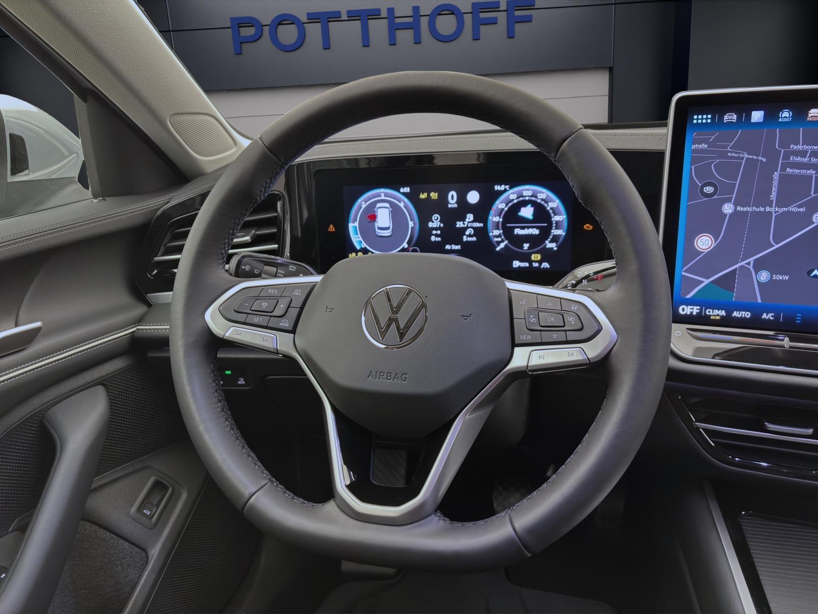 Bild 9: Volkswagen Passat Variant 2.0 TDI DSG ELEGANCE AHK HuD NAVI IQ.LIGHT