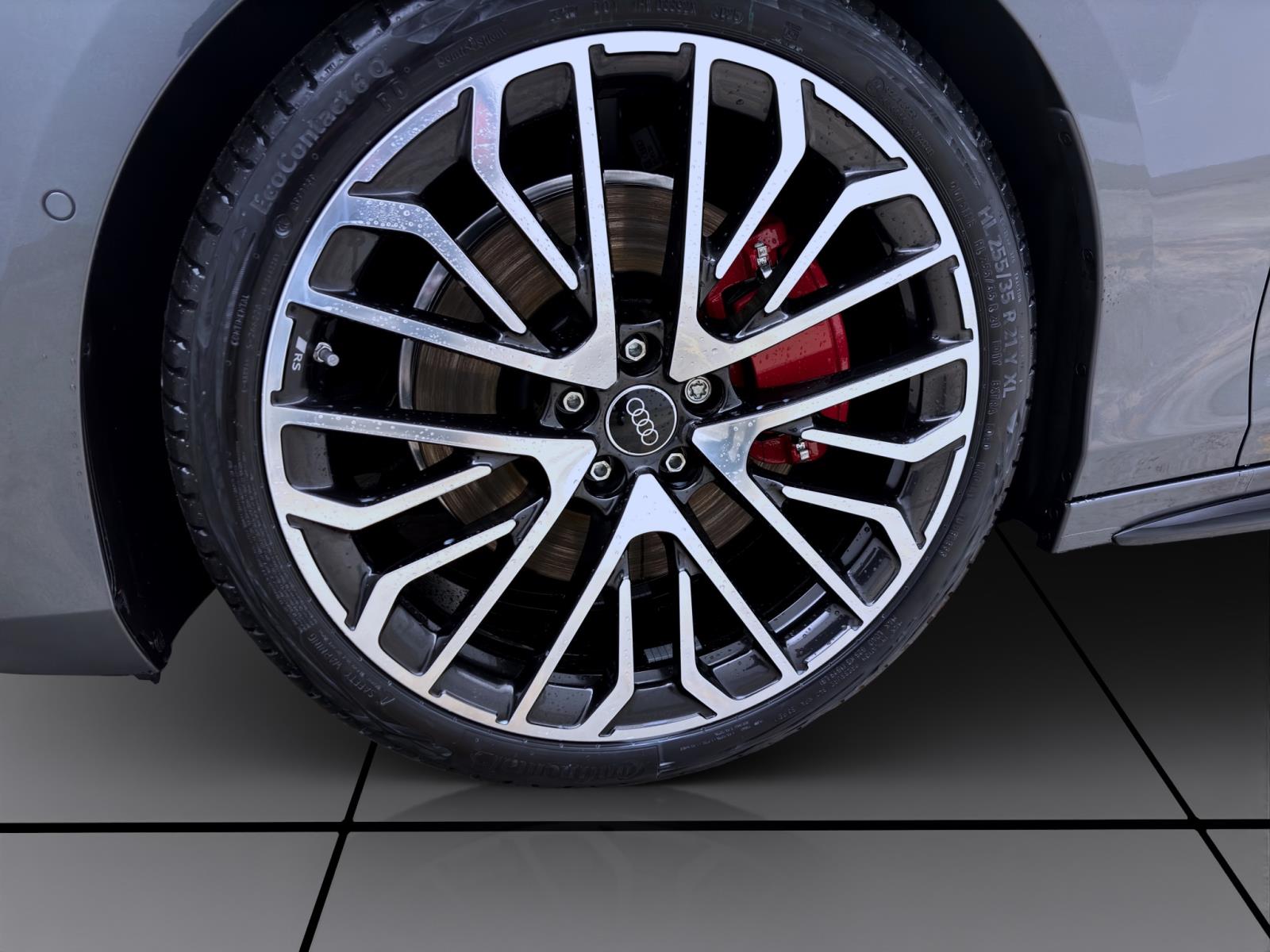 Bild 6: Audi A6 Avant e-hybrid Q S LINE B&O HuD LM21 PANO AHK