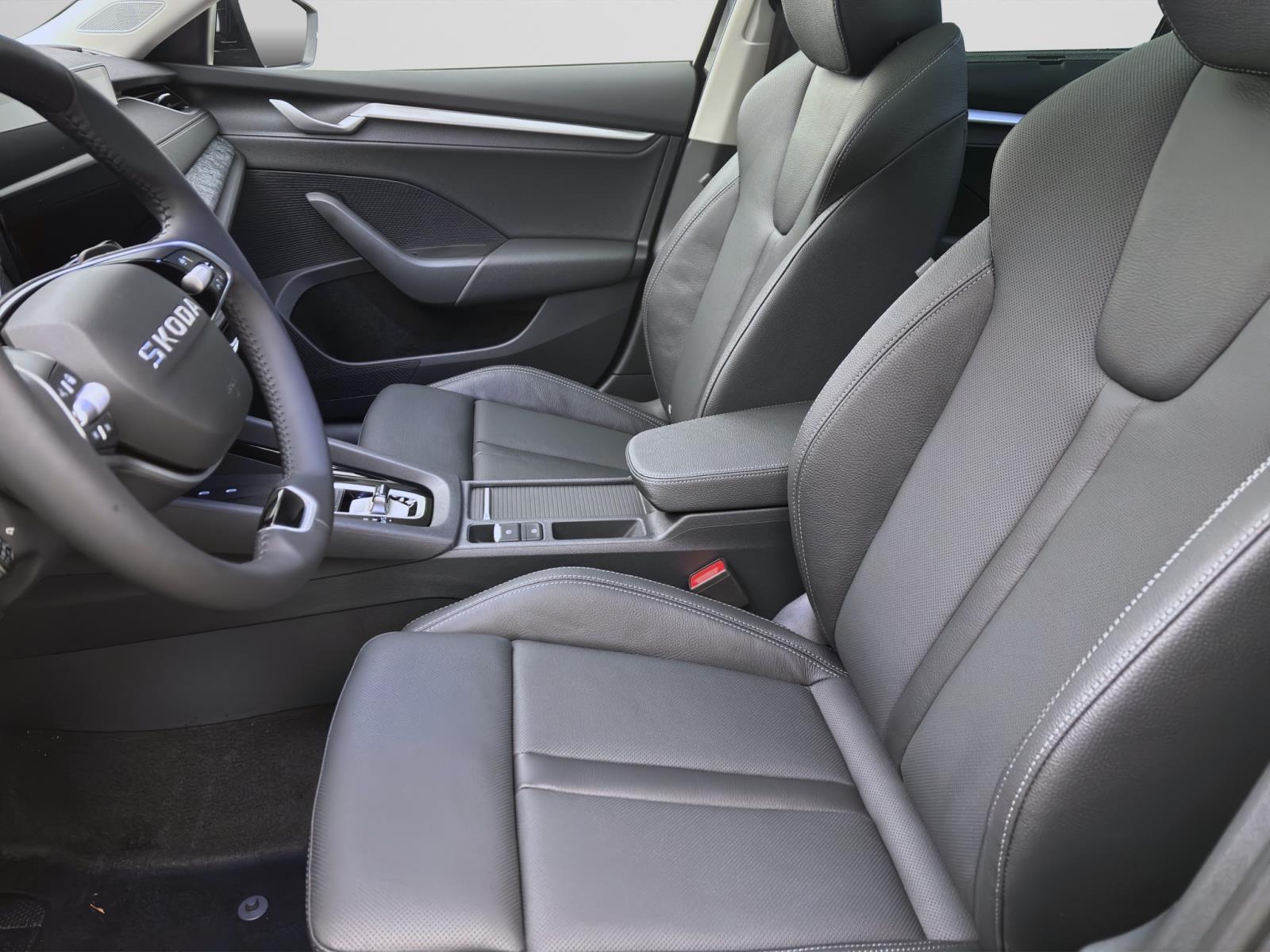 Bild 8: Skoda Octavia COMBI BALANCE AHK PANO STANDH LICHT&SICHT+ 18 360°