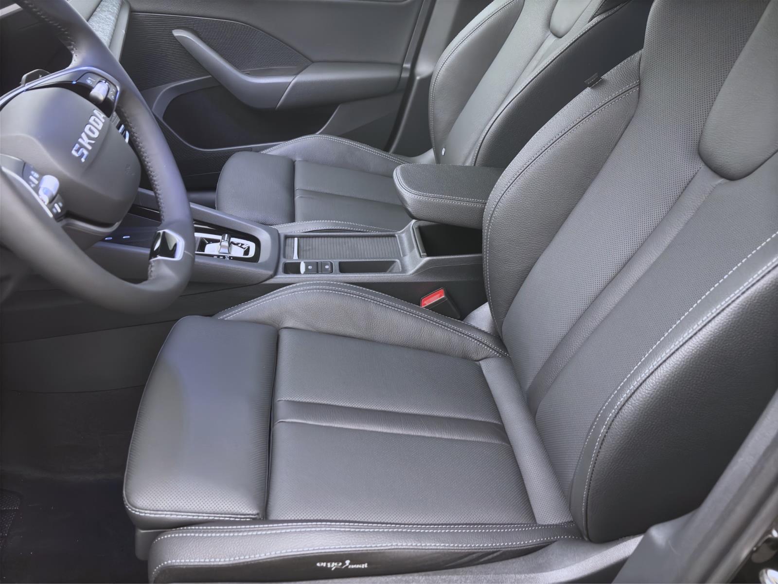 Bild 8: Skoda Octavia COMBI BALANCE AHK PANO STANDH LICHT&SICHT+ 18 360°