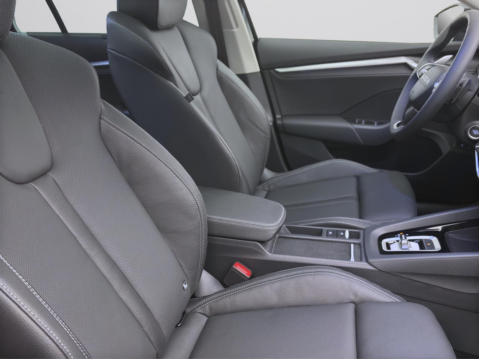 Bild 15: Skoda Octavia COMBI BALANCE AHK PANO STANDH LICHT&SICHT+ 18 360°