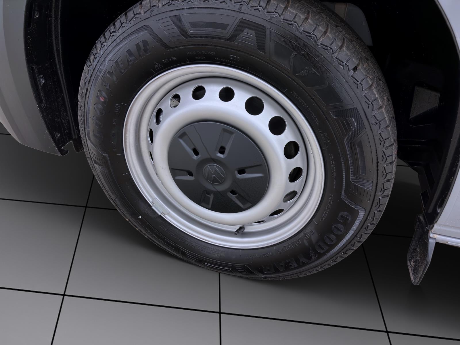 Bild 7: Volkswagen T7 Transporter Kasten 2,0 TDI Sofort Verfügbar