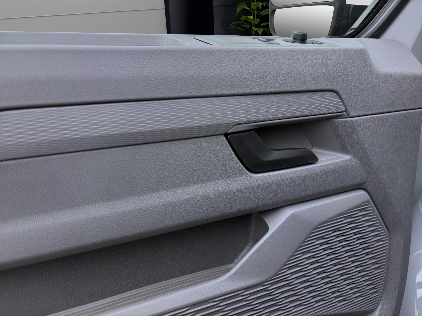 Bild 9: Volkswagen T7 Transporter Kasten 2,0 TDI Sofort Verfügbar