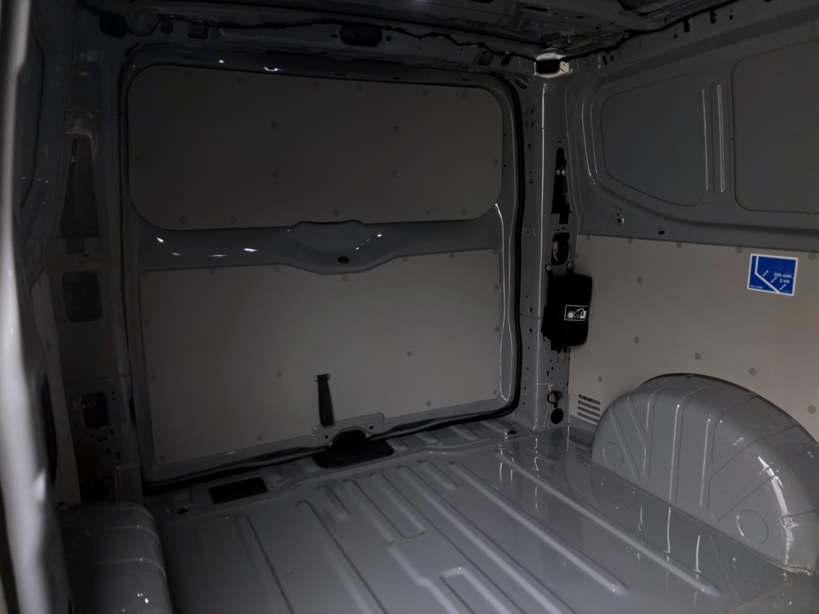 Bild 18: Volkswagen T7 Transporter Kasten 2,0 TDI Sofort Verfügbar