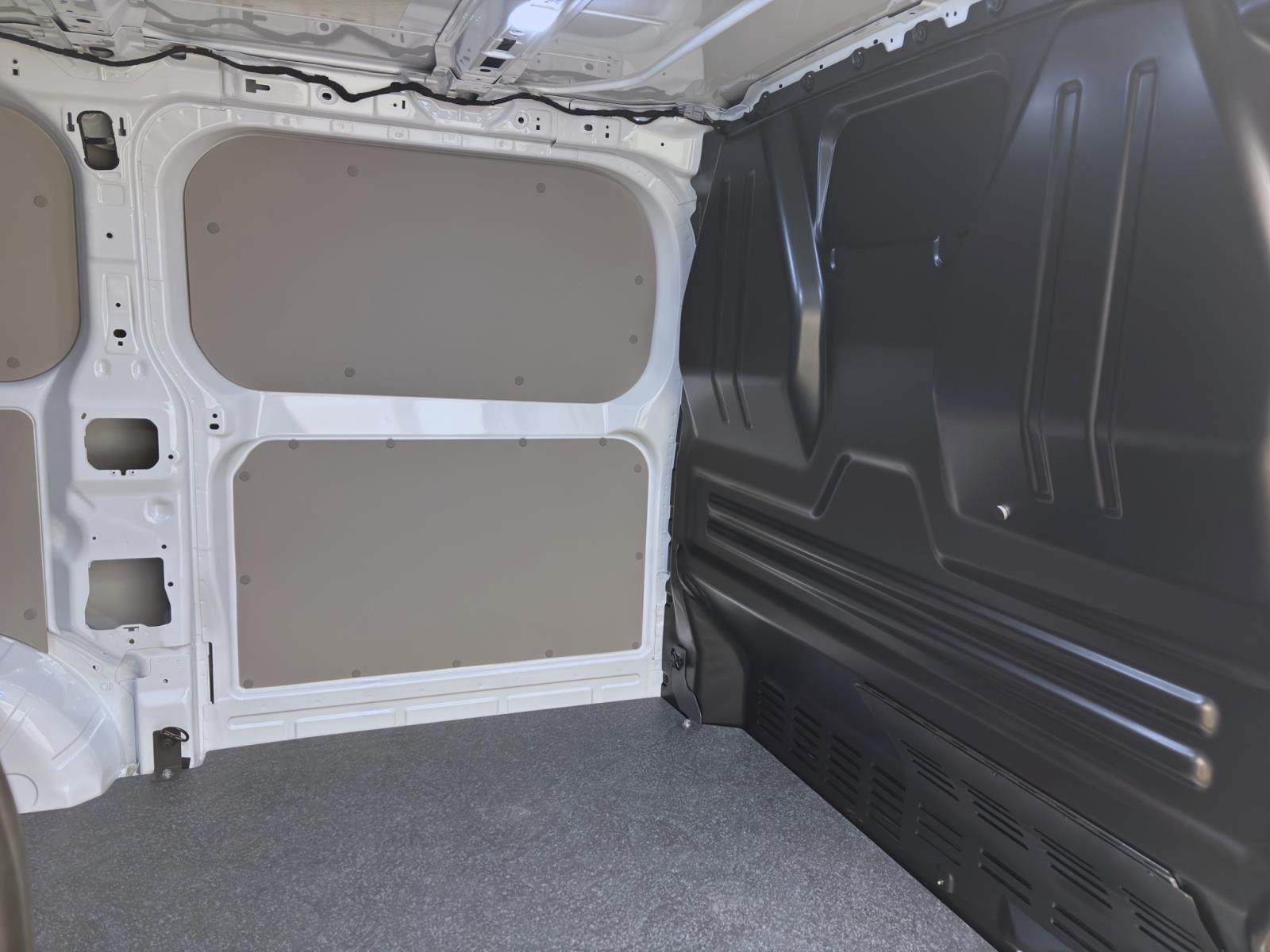 Bild 18: Volkswagen T7 Transporter Kasten 2 0 l TDI 4MOTION Sofort Verfügbar