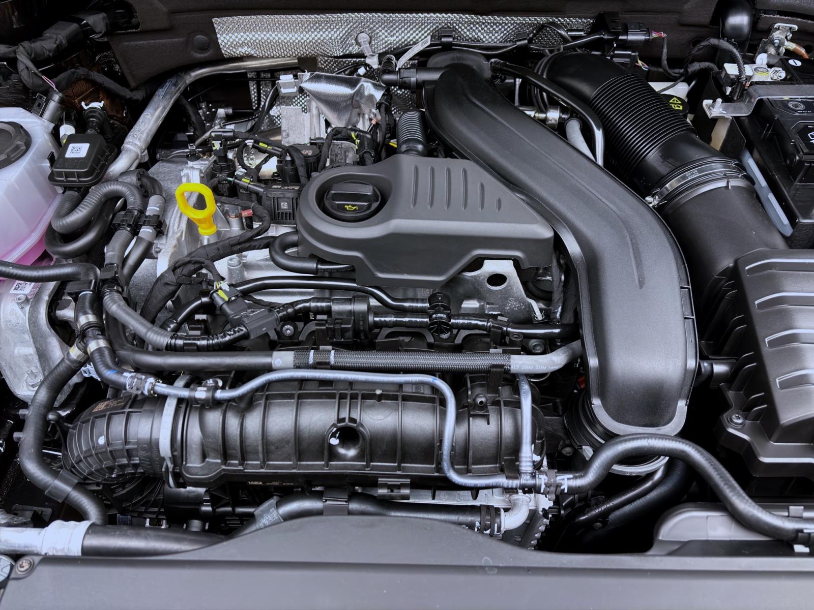 Bild 16: Skoda Karoq BALANCE DSG AHK NAV KAM pACC ASSISTENZ+ KOMFOT+