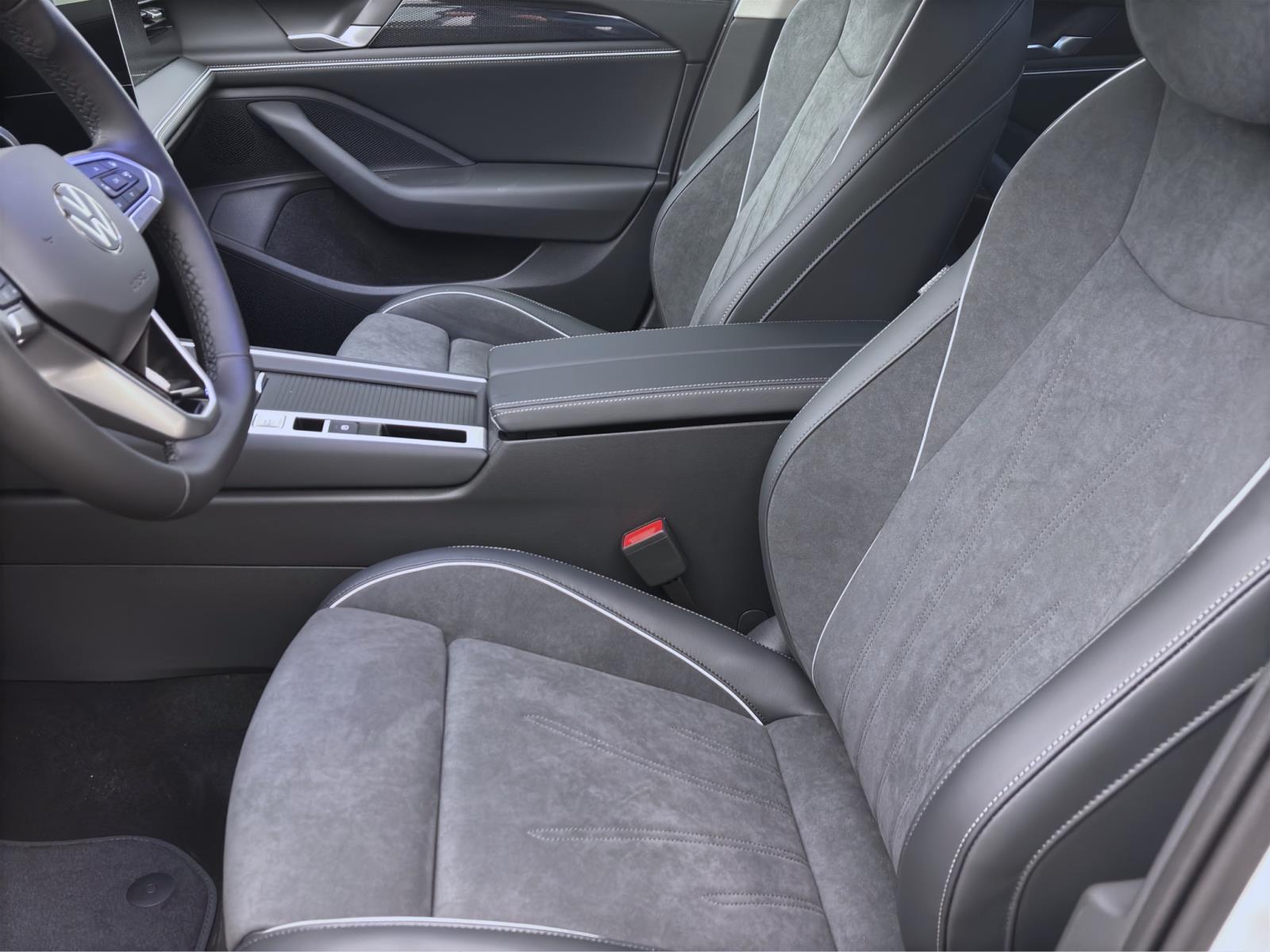 Bild 8: Volkswagen Passat Variant 1.5 eTSI DSG BUSINESS IQ.LIGHT NAVI HuD LM17