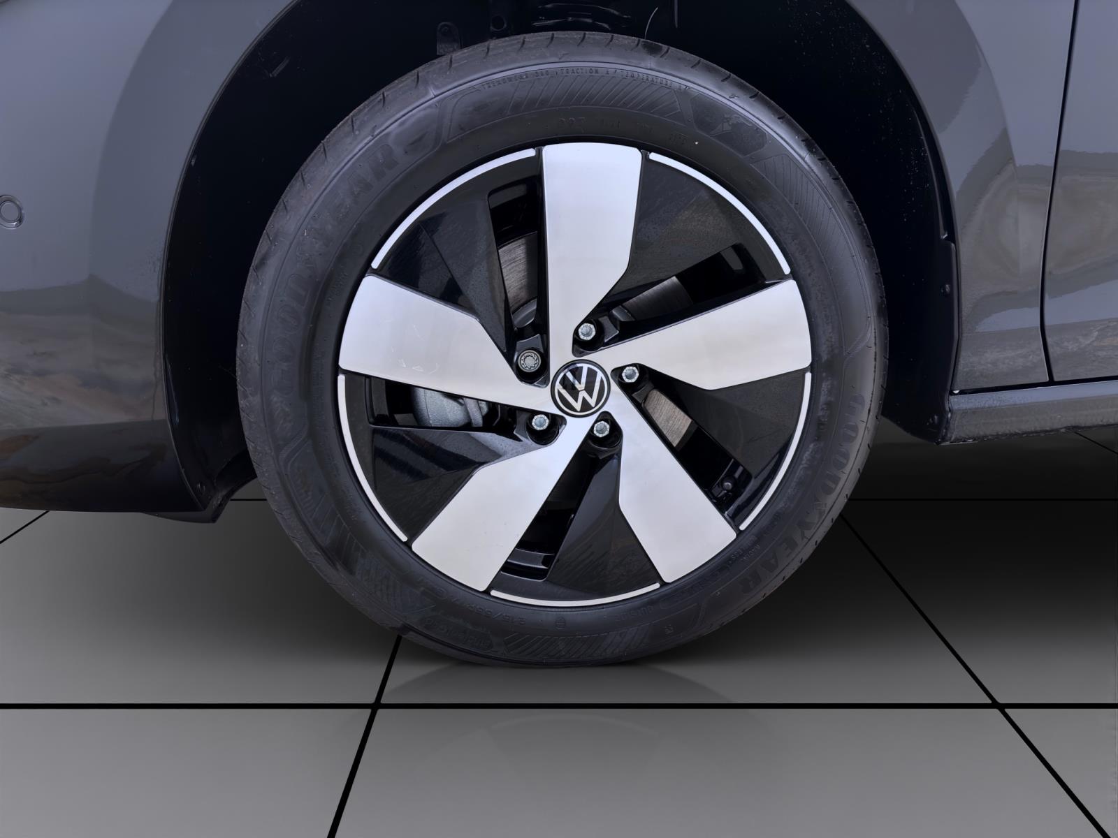 Bild 7: Volkswagen Passat Variant 1.5 eTSI DSG BUSINESS IQ.LIGHT NAVI HuD LM17