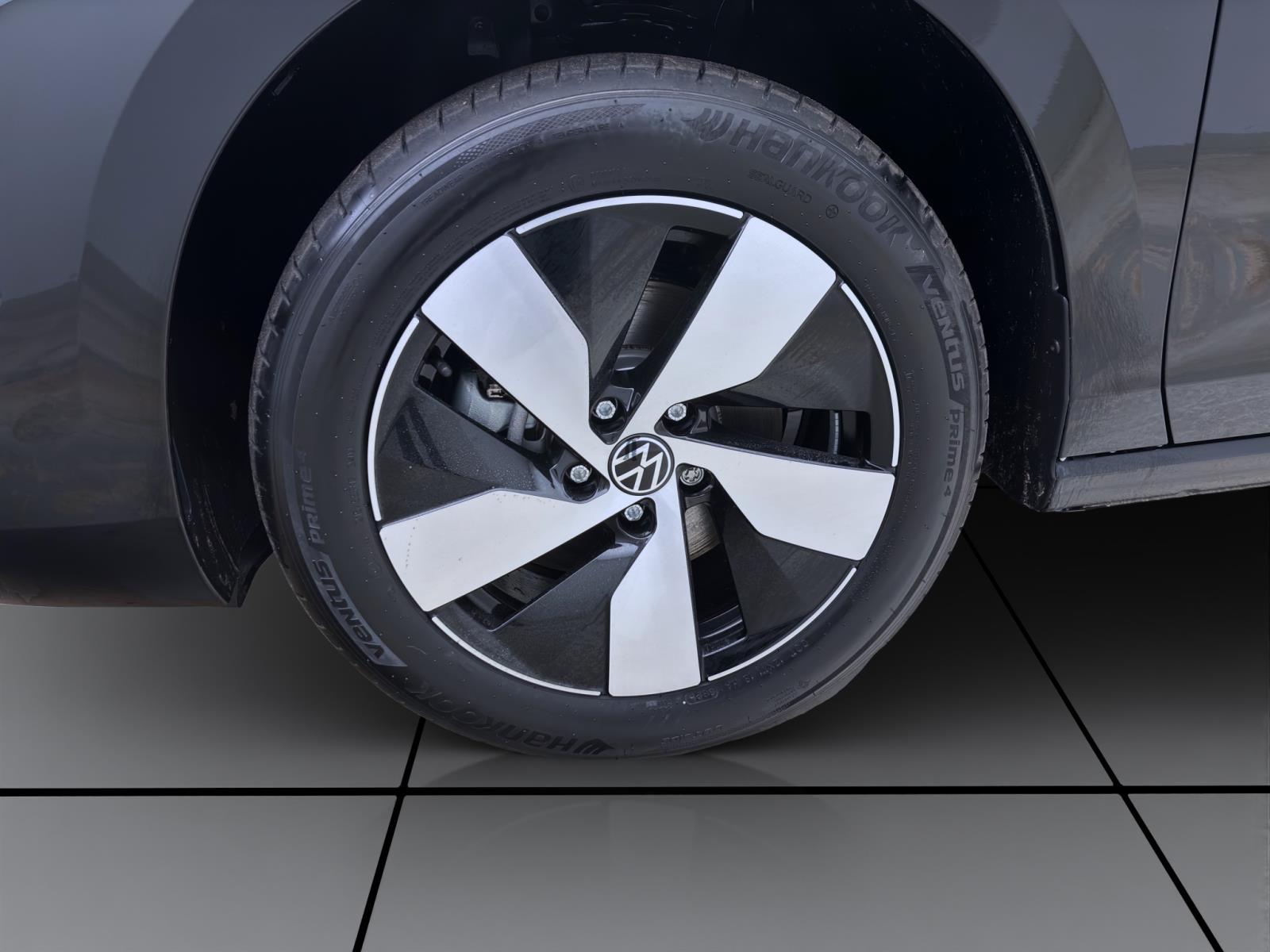 Bild 7: Volkswagen Passat Variant 1.5 eTSI DSG BUSINESS IQ.LIGHT NAVI HuD LM17